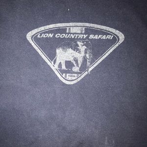 Lion County Safari Tank